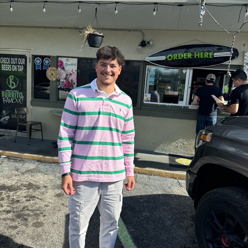 Meet your Posher, Adrian